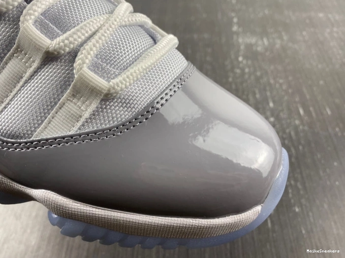 MaikeSneakers 11 Low Jordan Grey Cement Air AV2187-140 0816